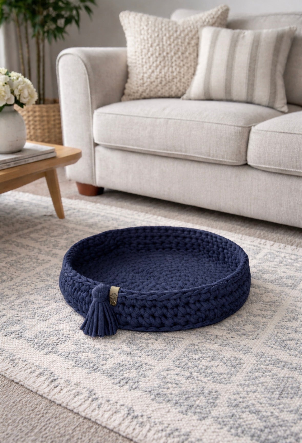 Crochet pet bed, cat bed, dog bed, animal basket